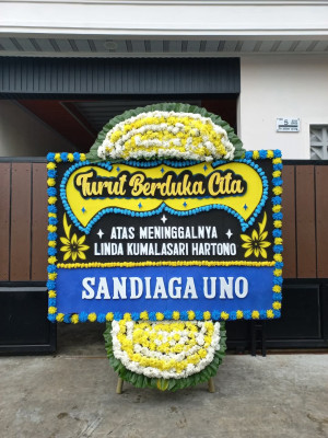 Papan Bunga Duka di Girisa